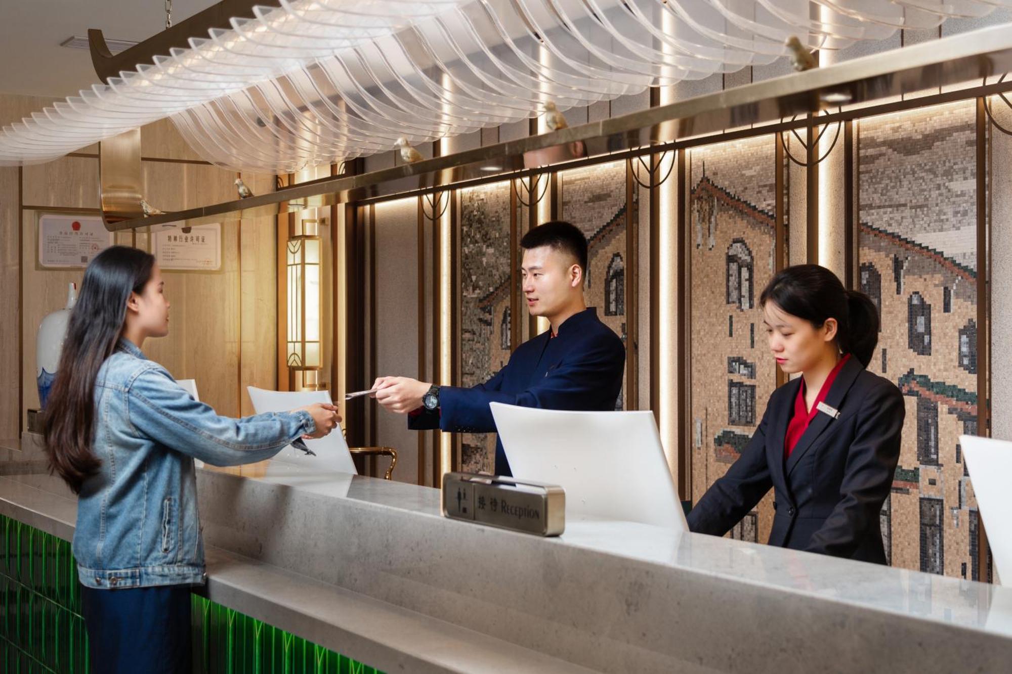 Guangzhou Wogo Yuanbao Hotel-Zhujiang New Town-Free Canton Fair Shuttle Bus & Overseas Buyer Registration Services المظهر الخارجي الصورة